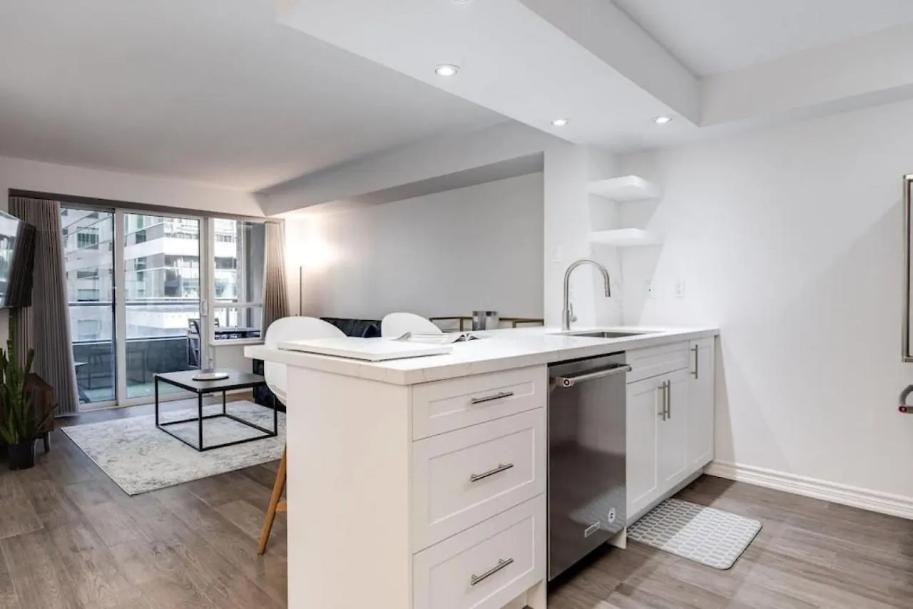 Urban Apt With Highspeed Wifi Near Shopping Malls Toronto 0*,  Canada
